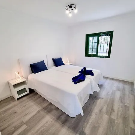 Appartement Playa Bastian First Line Of The Sea *