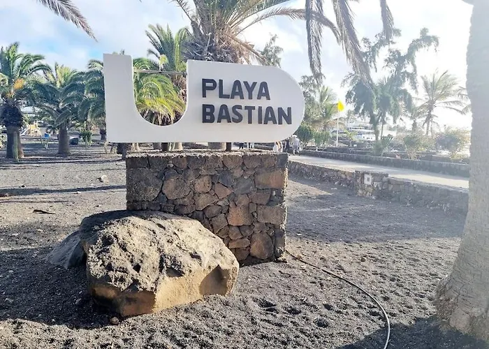 Playa Bastian First Line Of The Sea Apartamento